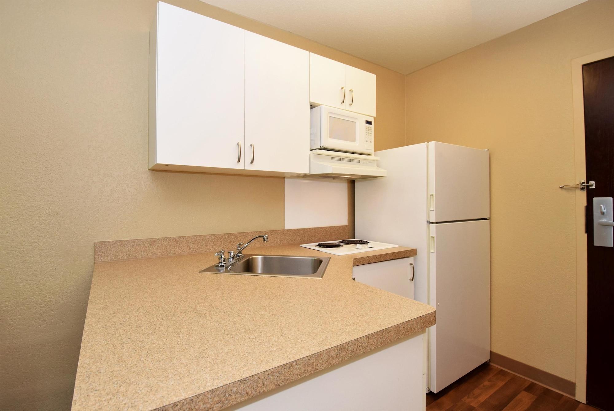 Extended Stay America Suites - Detroit - Metropolitan Airport Romulus Exteriör bild