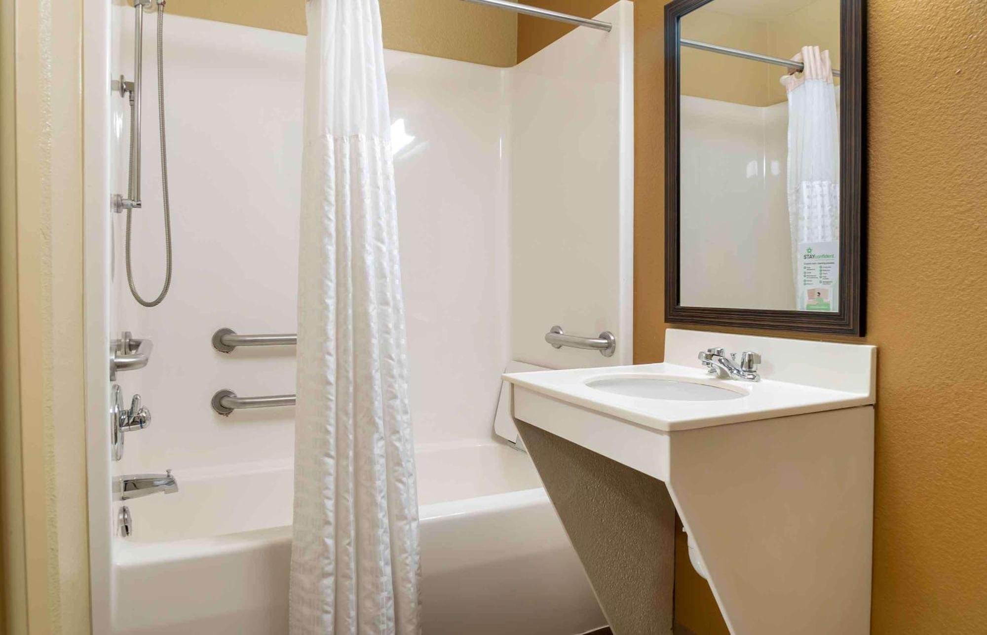 Extended Stay America Suites - Detroit - Metropolitan Airport Romulus Exteriör bild