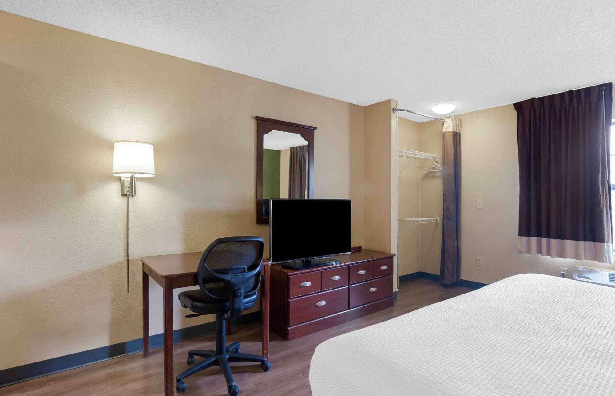 Extended Stay America Suites - Detroit - Metropolitan Airport Romulus Exteriör bild